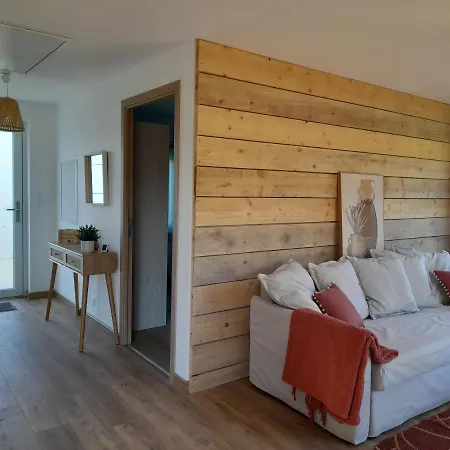 Шале Du Petit Pommier